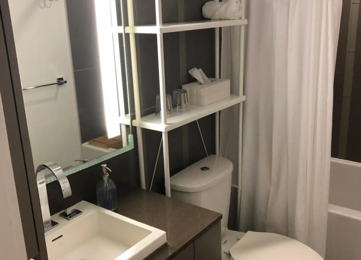 Oasis In The 6Ix Appartement Toronto 0*,  Canada