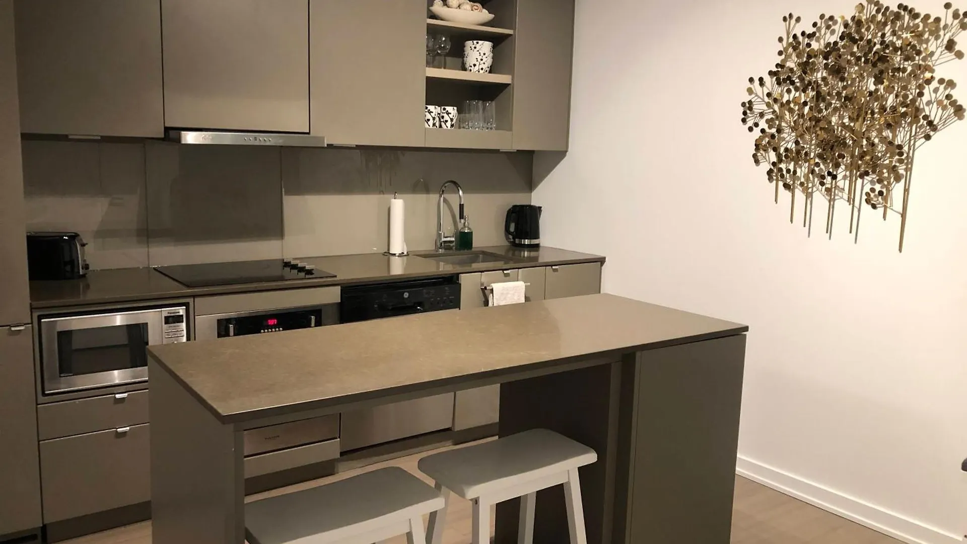 Oasis In The 6Ix Appartement Toronto